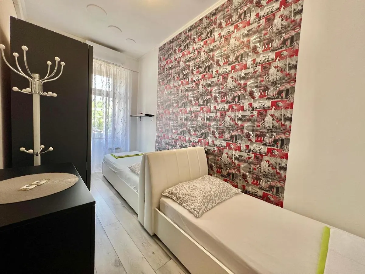 Holiday House Lona Crikvenica 0*,