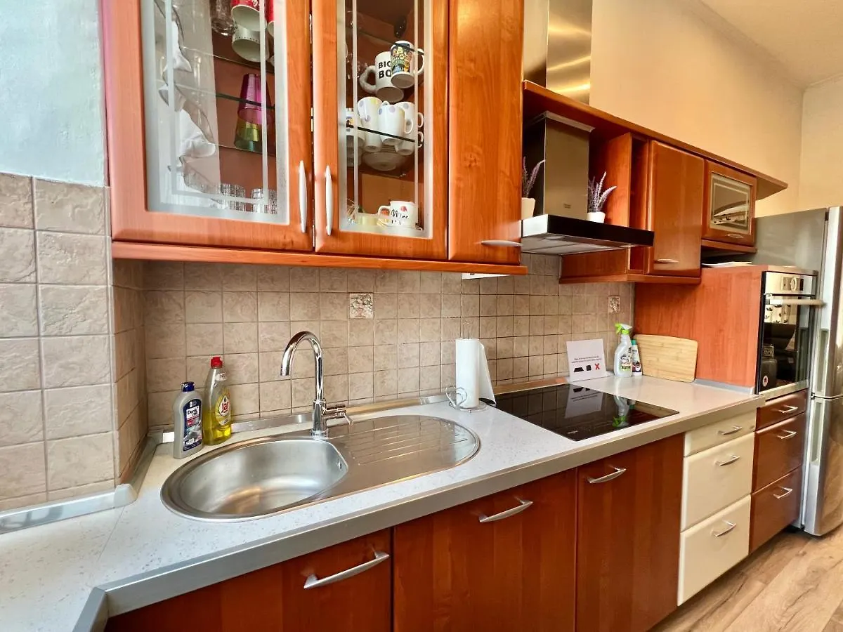 Holiday House Lona Crikvenica 0*,